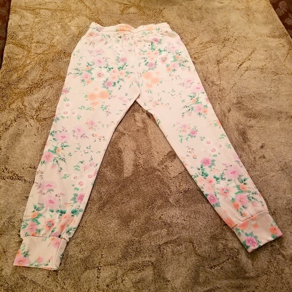 SUNDRY by Anthropologie floral pleated sweatshirt + floral pocket Jogger size 2 - Picture 9 of 16